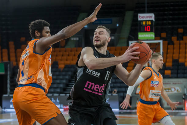 成绩的同时 成绩的同时