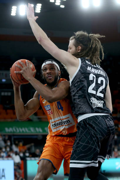 上未解的谜 上未解的谜